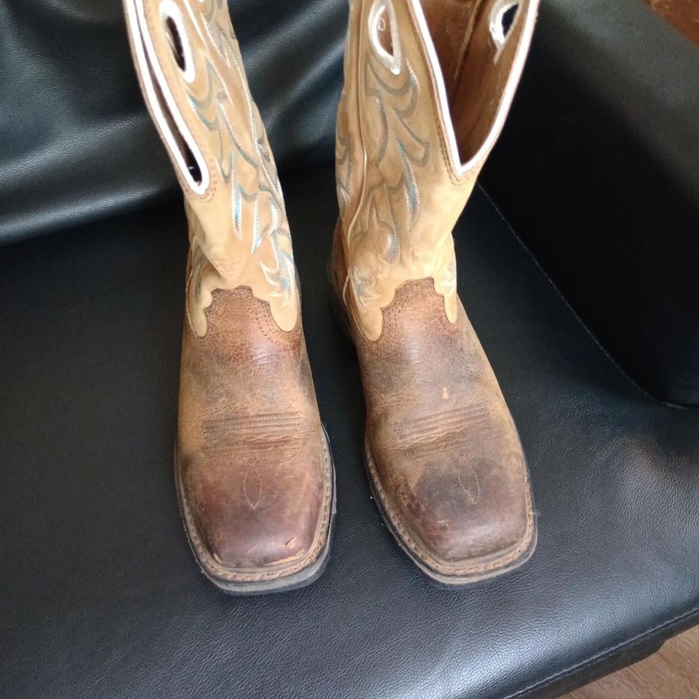 Ariat Steel Toed Oil slip resistant work boot